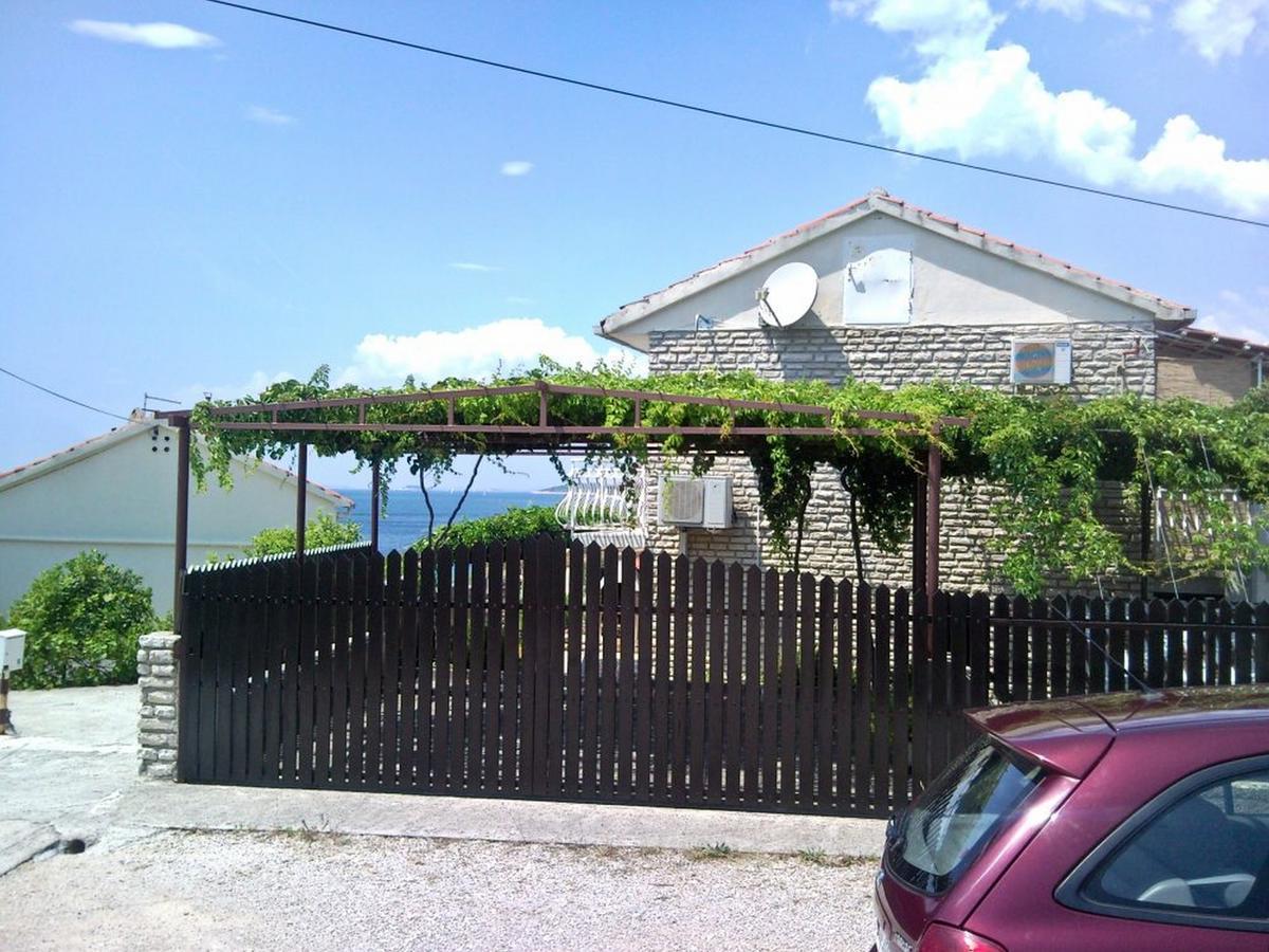 Apartment Slavio Razanj Exterior photo