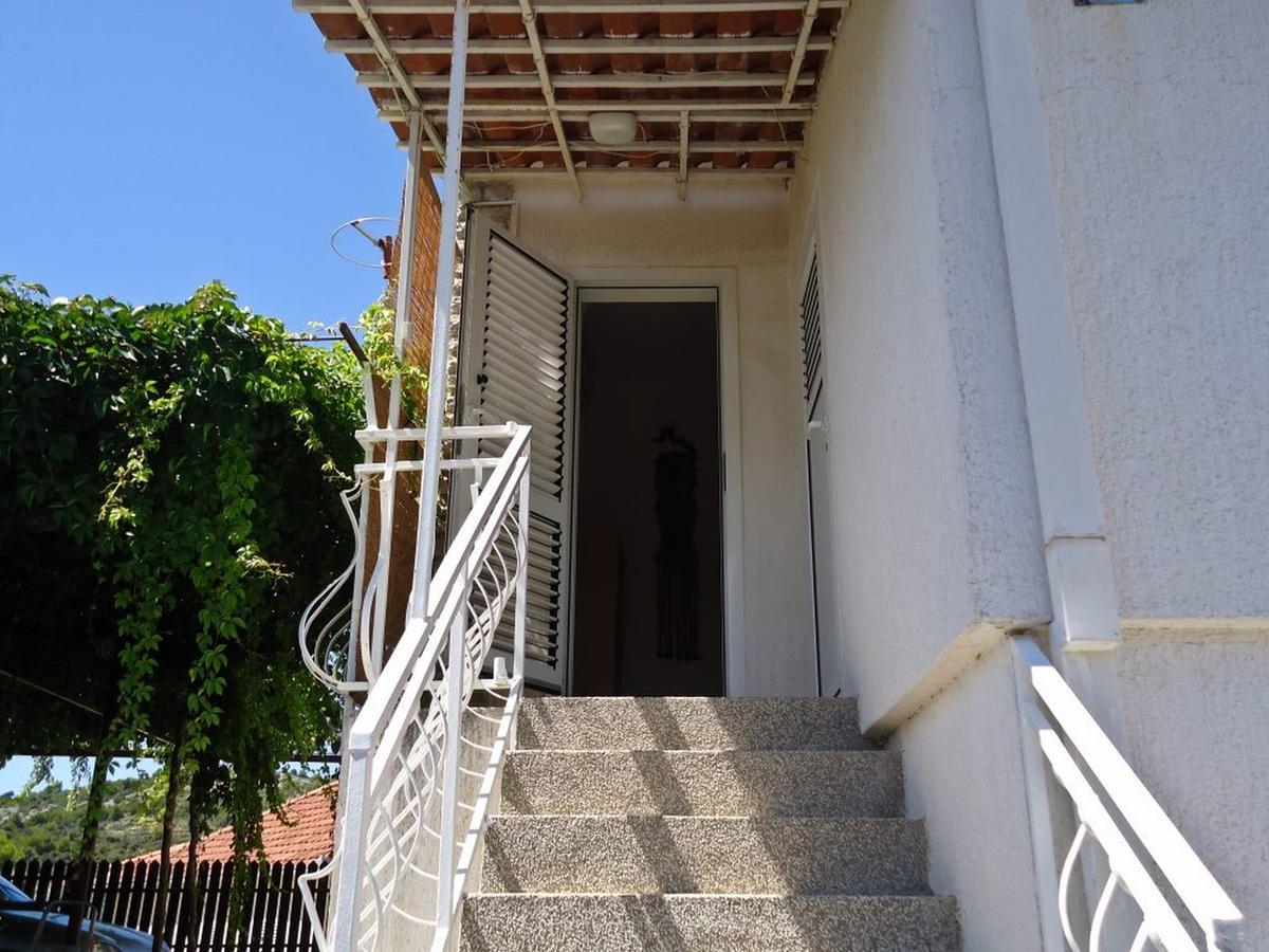 Apartment Slavio Razanj Exterior photo